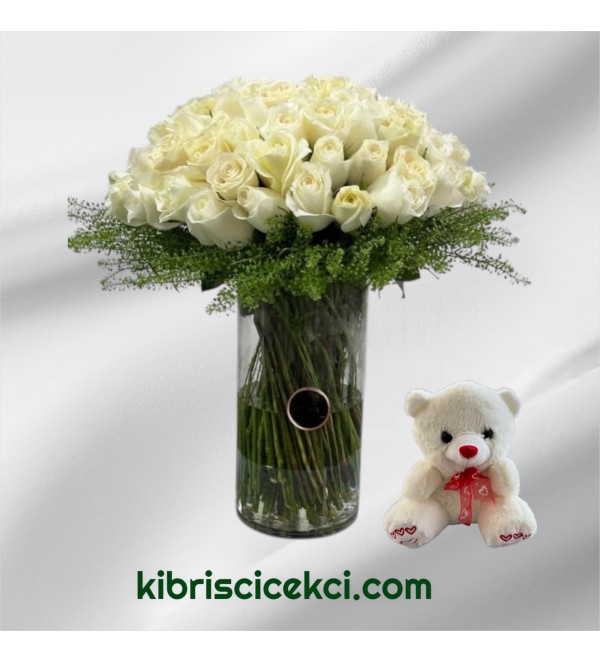 Vazoda 101 Beyaz Gül Ayıcık